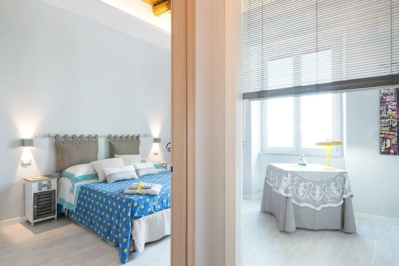 La Casa Del Faro 31 Apartment Naples Italy