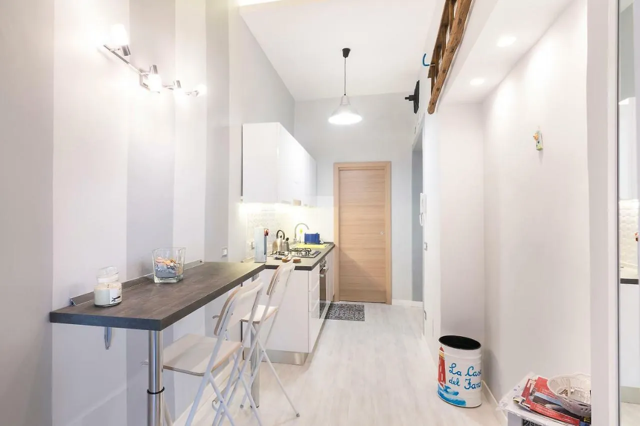 La Casa Del Faro 31 Apartment Naples Italy